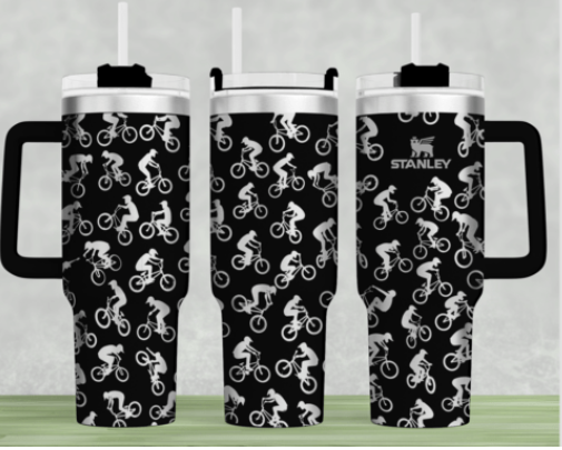 Seamless engraved mugs